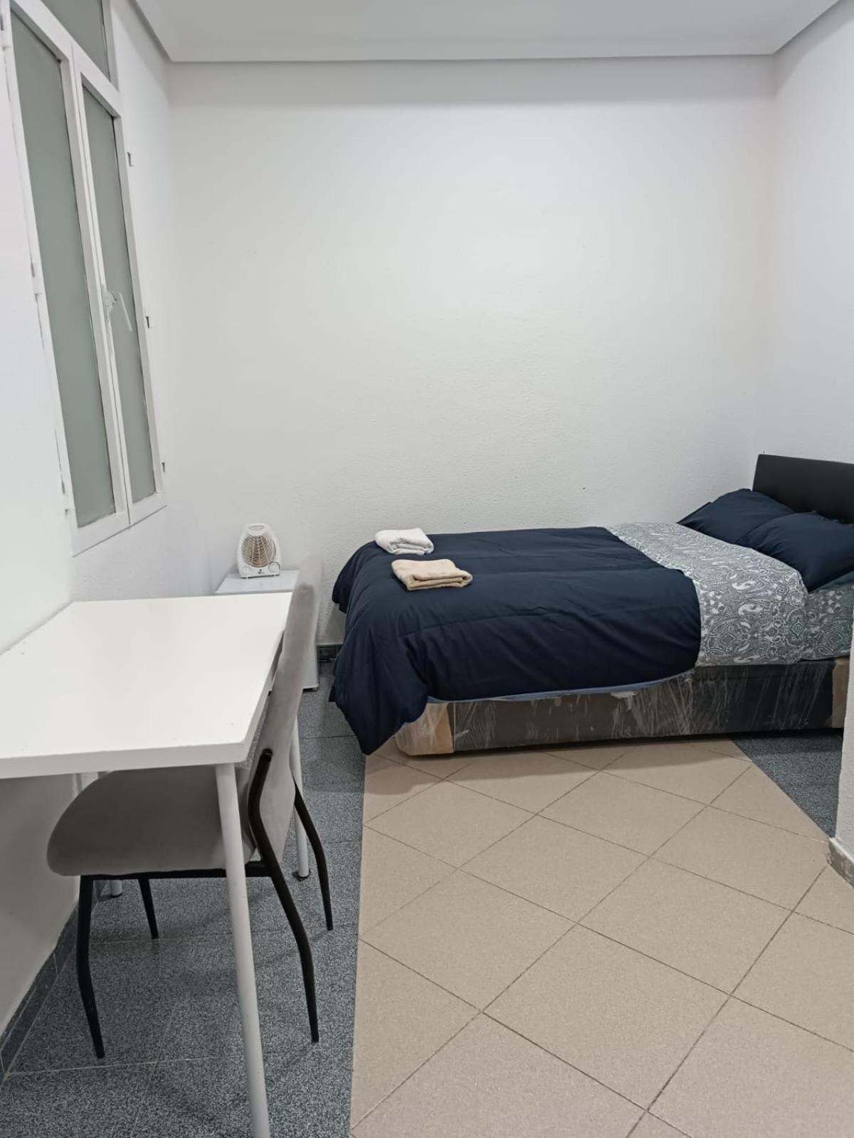 Scrapboooking Hotel Madrid Eksteriør billede