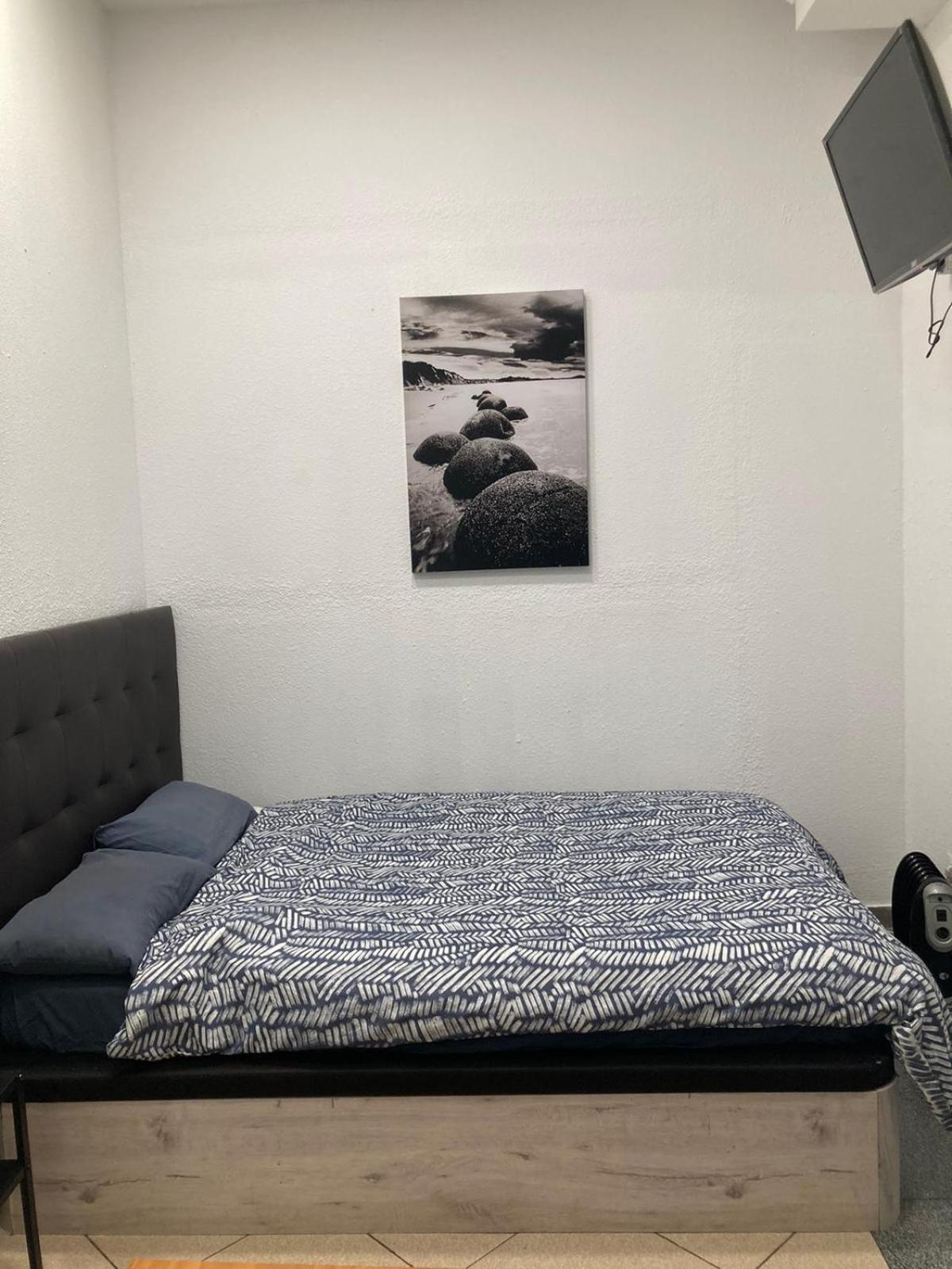 Scrapboooking Hotel Madrid Eksteriør billede